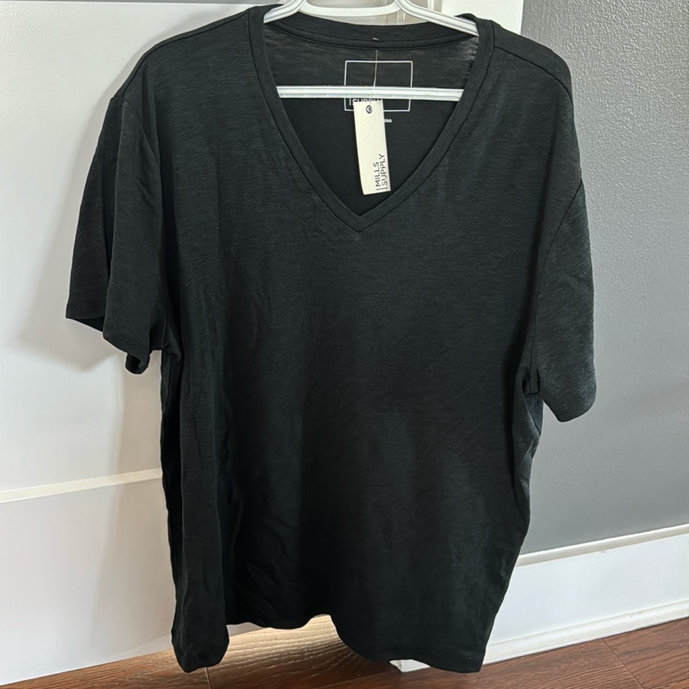 Mills Supply. Men’s, black, short sleeved, v neck t shirt. NWT.